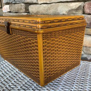 VTG 70s Faux Wicker Sewing Box Plastic Crafts Wil-Hold Boho